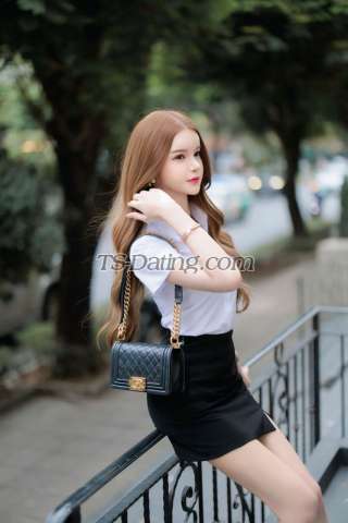 trans girl Babypeach 1894084 trans girl Babypeach 1894084