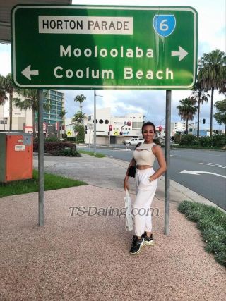 trans girl Babyzarra 0557706 trans girl Babyzarra 0557706