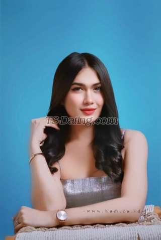 trans girl BarbieRey 2476226