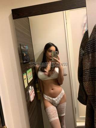 trans girl Lagreta7nch 6218937