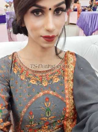 trans girl BeachBionic 0490891 trans girl BeachBionic 0490891