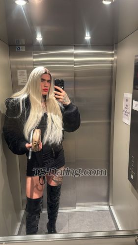 trans girl Beatrizxode 1882999