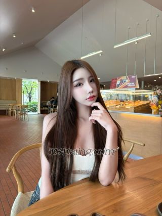 trans girl Bebelly 1918869 trans girl Bebelly 1918869