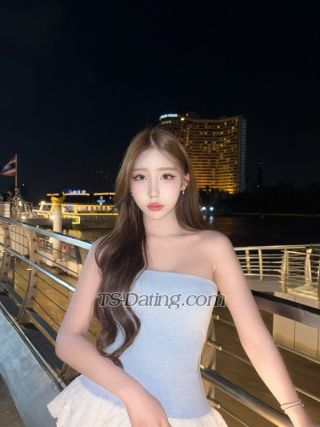 trans girl Bebelly 5442088 trans girl Bebelly 5442088