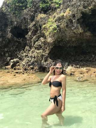 trans girl BedazzleMe 3764008