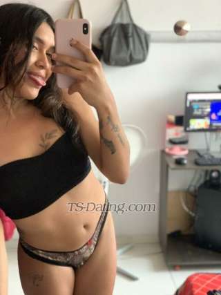 trans girl BellaBrie 0819358 trans girl BellaBrie 0819358