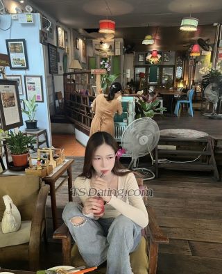 trans girl Bellallabell 3114290