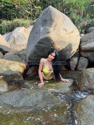 trans girl Benz1138 8542623 trans girl Benz1138 8542623