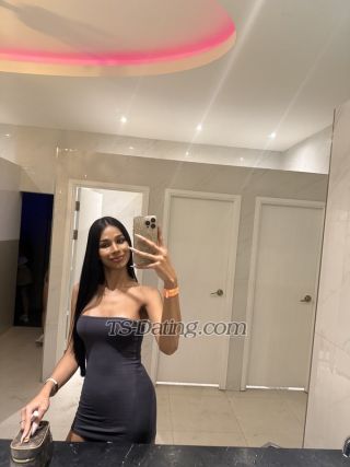 trans girl Benz2004 1827578 trans girl Benz2004 1827578