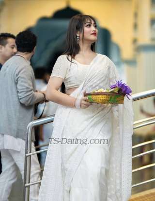 trans girl Berona 2384933
