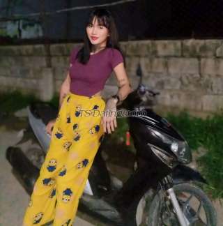 trans girl BigOne 9337468