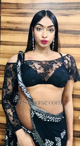 trans girl Bigdickruhi 5284752