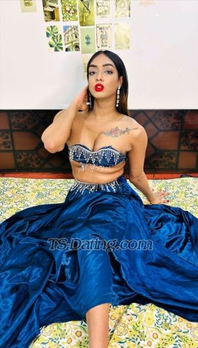 trans girl Bigdickruhi 5418818