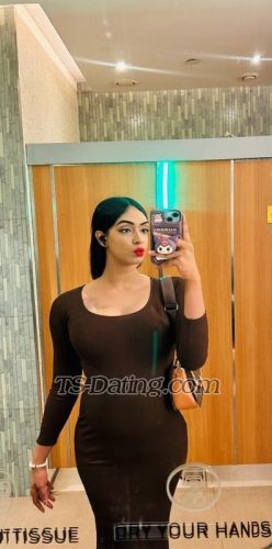 trans girl Bigdickruhi 6727797