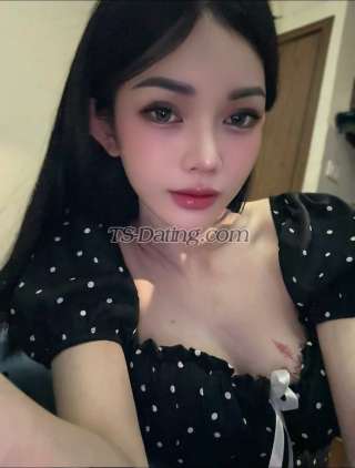 trans girl Binkky 3430710 trans girl Binkky 3430710