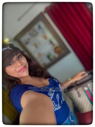 trans girl BongRupa 1661155 trans girl BongRupa 1661155