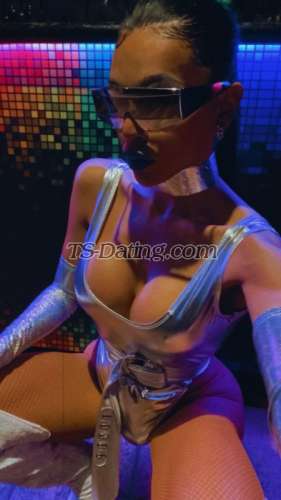 trans girl Bonits 1971546 trans girl Bonits 1971546