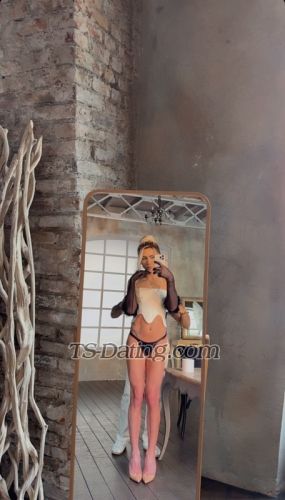 trans girl Brunasal 0348558 trans girl Brunasal 0348558