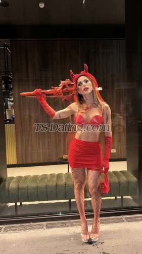 trans girl BrunnTs 1312789