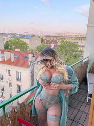 trans girl blondea7 2189271 trans girl blondea7 2189271