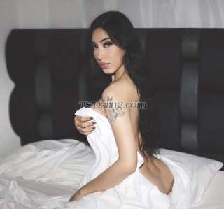 trans girl Caroline99 8718636