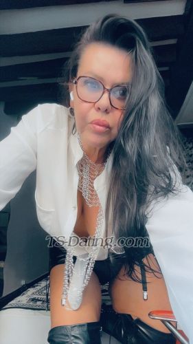 trans girl brunapires 9871940