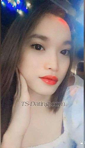 trans girl Calelove 3927732