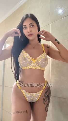 trans girl Candelario 4496941