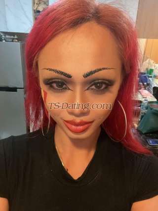 trans girl Carezy 9712746 trans girl Carezy 9712746