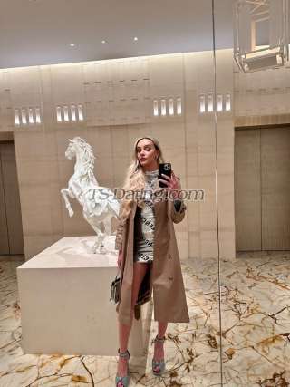 trans girl Mariaclara 8904588