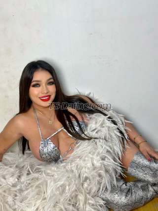 trans girl Carmella2890 5013085 trans girl Carmella2890 5013085