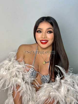 trans girl Carmella2890 5013135 trans girl Carmella2890 5013135