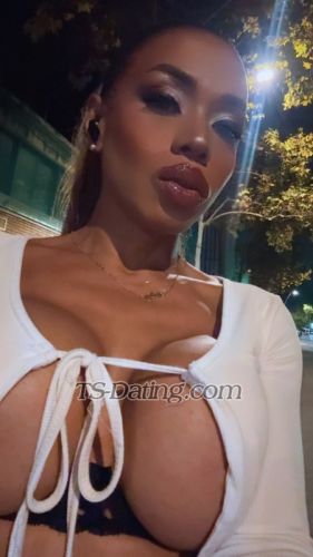 trans girl CartierXXL 0578767