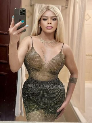trans girl CelesteNoir 1825447