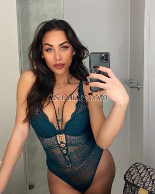 trans girl CelineQueen 1404461 trans girl CelineQueen 1404461