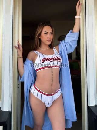 trans girl CelineQueen 1618220 trans girl CelineQueen 1618220