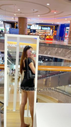 trans girl Celinetrans girl 9803150