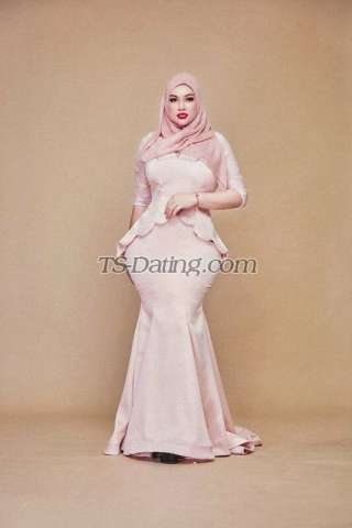 trans girl FikaUmaira 5816512 trans girl FikaUmaira 5816512