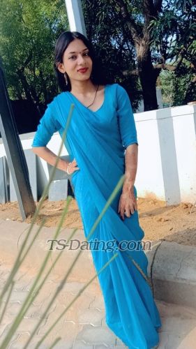 trans girl Chahat22 0476386 trans girl Chahat22 0476386
