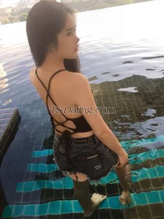 trans girl Champagne555 7505243 trans girl Champagne555 7505243