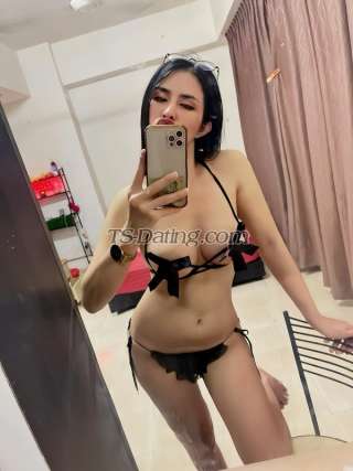 trans girl Champagne555 8563385 trans girl Champagne555 8563385