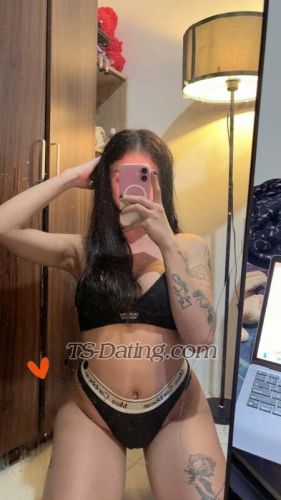 trans girl CharlotteMax 0543580