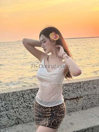 trans girl Cheetar 2118630 trans girl Cheetar 2118630