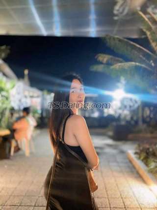 trans girl ChenLee 9549812