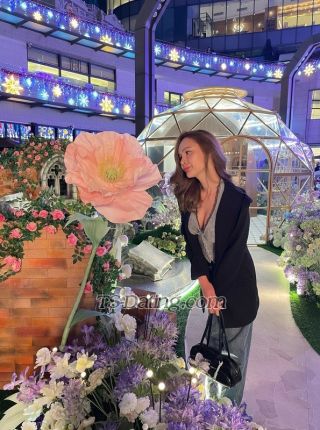 trans girl CheryLim 4642294