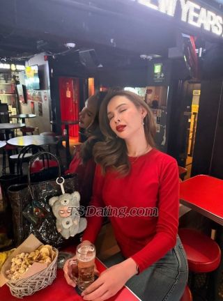 trans girl CheryLim 8935512