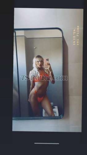 trans girl Corraluz 1541332 trans girl Corraluz 1541332