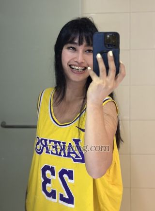 trans girl CreamiestCum 0233488