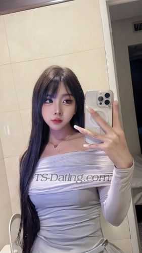 trans girl Creamyceutxx 7570971 trans girl Creamyceutxx 7570971