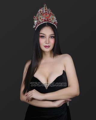 trans girl CuteMae 8686562